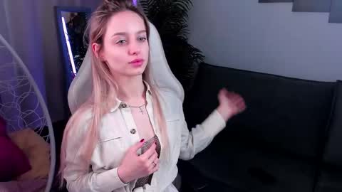 Joyce online show from September 30, 2025, 7:46 am