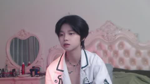 joycekay online show from April 24, 2026, 9:17 pm