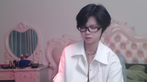 joycekay online show from June 17, 2026, 10:43 pm