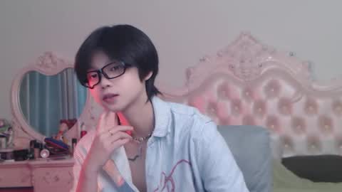 joycekay online show from June 25, 2026, 2:11 am