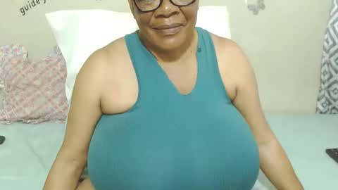 Snapshot of joycemando chatting on October 15, 2025, 6:46 am DairyQueen online show from October 15, 2025, 6:46 am