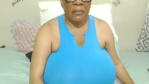 Snapshot of joycemando chatting on October 16, 2025, 8:59 am DairyQueen online show from October 16, 2025, 8:59 am