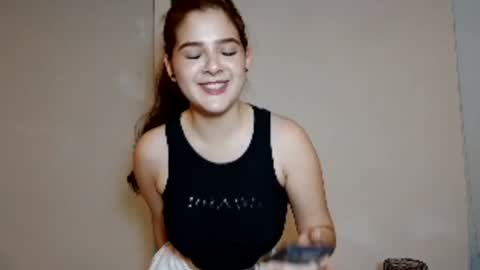 Snapshot of joycoral chatting on December 23, 2024, 10:44 pm joycoral online show from December 23, 2024, 10:44 pm