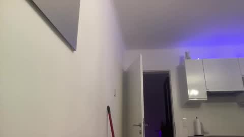 jozehneto online show from February 10, 2026, 3:10 am