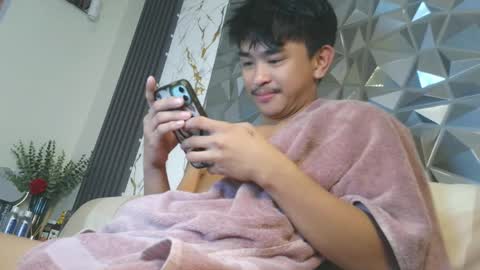 Snapshot of jr_exclusive chatting on May 11, 2026, 2:34 pm jr_exclusive online show from May 11, 2026, 2:34 pm