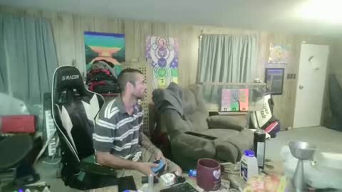 jrizzle1111 online show from October 18, 2025, 8:15 am