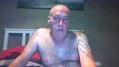 Naughty Couple online show from May 17, 2026, 12:52 am