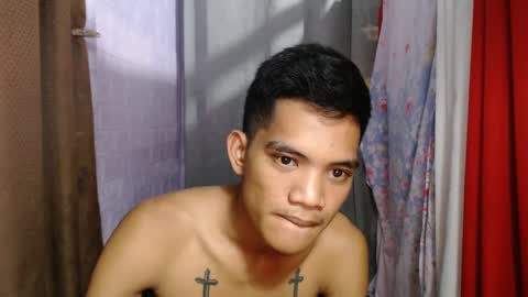 jrsweetboy online show from February 11, 2025, 2:02 pm