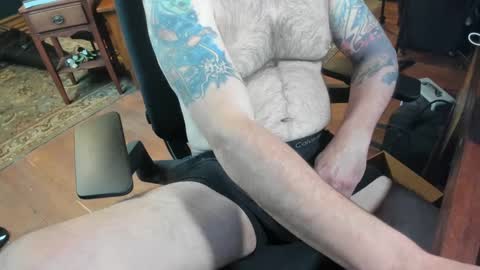 Snapshot of jsimon04 chatting on December 26, 2024, 4:36 pm jsimon04 online show from December 26, 2024, 4:36 pm