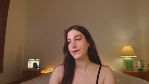 Jsmine  and sometimes Beaulooks online show from January 28, 2025, 12:05 am