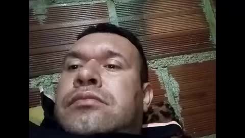 Snapshot of juan370490 chatting on December 25, 2024, 6:52 pm juan370490 online show from December 25, 2024, 6:52 pm
