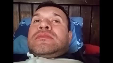 Snapshot of juan370490 chatting on January 5, 2025, 7:49 pm juan370490 online show from January 5, 2025, 7:49 pm
