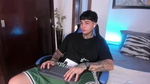 Snapshot of juan_alvarez18 chatting on September 12, 2025, 3:06 am juan_alvarez18 online show from September 12, 2025, 3:06 am