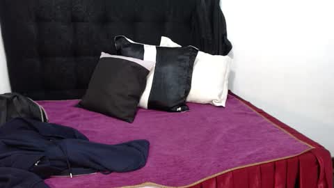    online show from February 3, 2026, 11:59 am