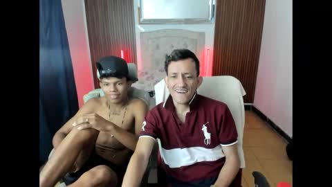 juan_and_luke online show from March 10, 2026, 2:22 pm