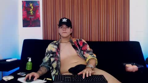 Juan Castellanos online show from March 10, 2025, 10:02 pm