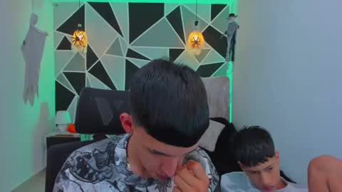 JuanSteven online show from October 29, 2025, 4:26 am