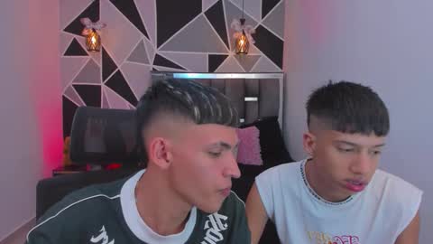 Snapshot of juan_nd_steven chatting on February 10, 2026, 10:03 pm JuanSteven online show from February 10, 2026, 10:03 pm