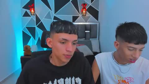 Snapshot of juan_nd_steven chatting on March 10, 2026, 3:33 am JuanSteven online show from March 10, 2026, 3:33 am