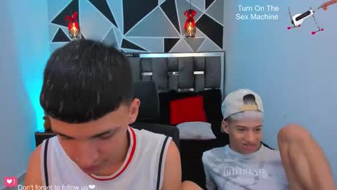 Snapshot of juan_nd_steven chatting on March 26, 2026, 3:56 am JuanSteven online show from March 26, 2026, 3:56 am