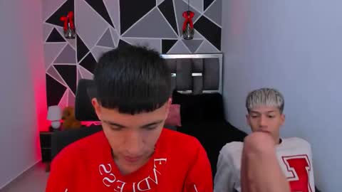JuanSteven online show from May 3, 2026, 11:38 am