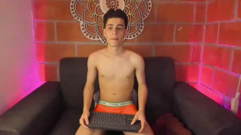 Juan Posada online show from March 18, 2026, 9:18 pm