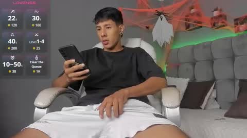 Snapshot of juan_zabala chatting on October 15, 2025, 10:48 am Juan online show from October 15, 2025, 10:48 am