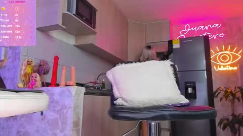 Snapshot of juana18quintero chatting on October 23, 2025, 5:07 am JUANA VALENTINA QUINTERO independent model  ONLY FANS --- Juanaquintero online show from October 23, 2025, 5:07 am