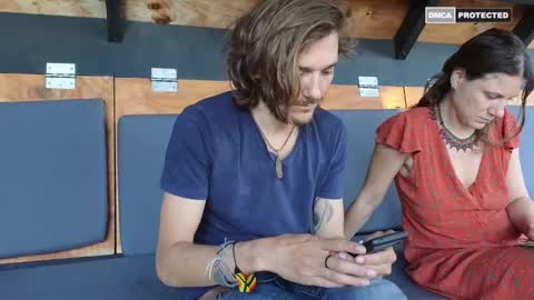 Juana1hin online show from November 10, 2025, 10:20 pm