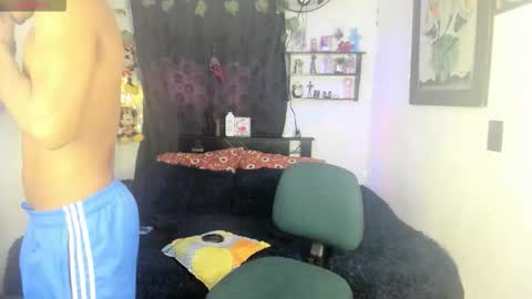 juan jose online show from December 1, 2025, 5:40 pm