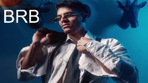 Snapshot of juanbladde chatting on July 6, 2026, 11:18 am Juan Esteban online show from July 6, 2026, 11:18 am