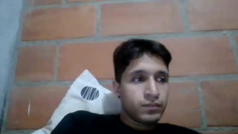 Snapshot of juanc23_371 chatting on January 1, 2025, 5:33 am juanc23_371 online show from January 1, 2025, 5:33 am