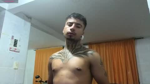 juancamilo66_ online show from May 10, 2026, 2:28 am