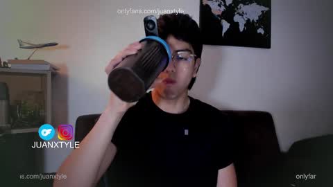 Snapshot of juancamroom chatting on September 26, 2025, 3:38 pm . online show from September 26, 2025, 3:38 pm