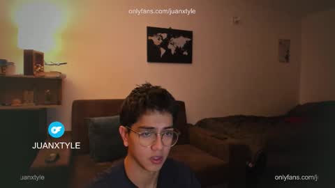 Snapshot of juancamroom chatting on November 11, 2025, 6:02 am . online show from November 11, 2025, 6:02 am