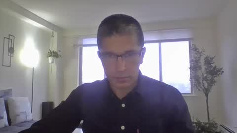 Snapshot of juanearth1 chatting on March 3, 2026, 9:53 pm juanearth1 online show from March 3, 2026, 9:53 pm