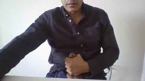 Snapshot of juanearth1 chatting on March 26, 2026, 10:04 pm juanearth1 online show from March 26, 2026, 10:04 pm