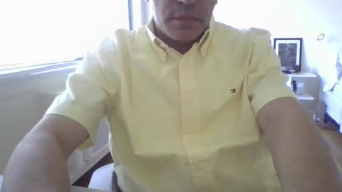 Snapshot of juanearth1 chatting on April 26, 2026, 10:51 pm juanearth1 online show from April 26, 2026, 10:51 pm