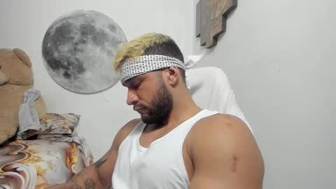 Snapshot of juanes_aristi chatting on March 15, 2026, 11:11 pm Juanes online show from March 15, 2026, 11:11 pm