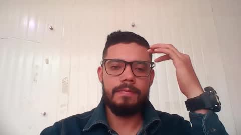 Snapshot of juanfe_style chatting on September 24, 2025, 6:55 pm juanfe_style online show from September 24, 2025, 6:55 pm