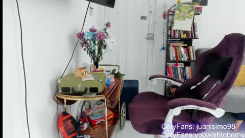 JUANISIMO  online show from May 5, 2026, 2:25 pm
