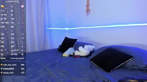 Snapshot of juanitablue chatting on February 11, 2025, 10:28 pm Blue online show from February 11, 2025, 10:28 pm