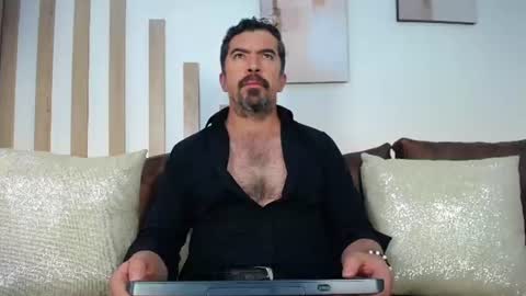 Juan k online show from June 27, 2026, 3:11 am