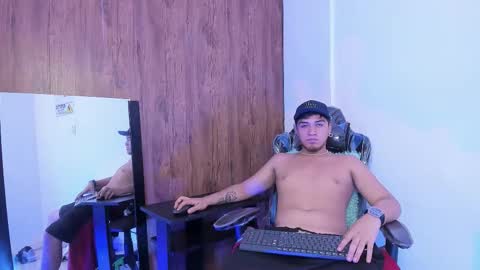 JUAN  online show from October 12, 2025, 5:17 am