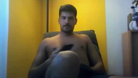 Snapshot of juanmonester chatting on November 5, 2025, 3:23 pm monester24 online show from November 5, 2025, 3:23 pm