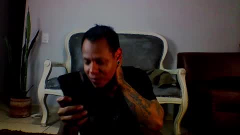 Snapshot of juanpt69 chatting on February 16, 2025, 10:54 am juanpt69 online show from February 16, 2025, 10:54 am