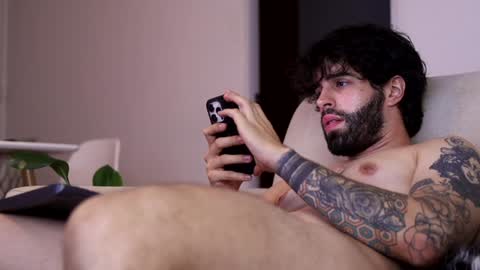 Juan online show from December 3, 2024, 2:14 am
