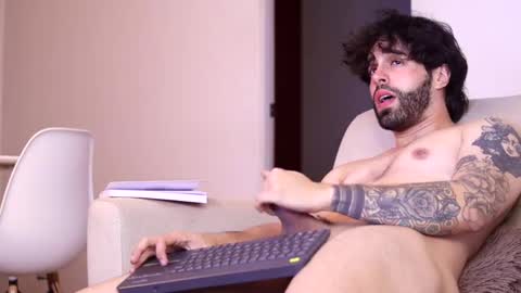 Juan online show from February 10, 2025, 3:13 am