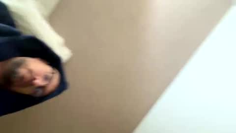 Snapshot of juanrodxyz chatting on December 21, 2025, 4:30 am bearcammx online show from December 21, 2025, 4:30 am