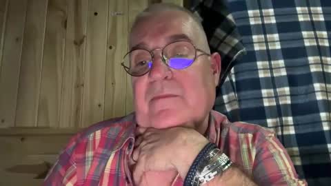 Juan online show from May 8, 2026, 7:08 pm